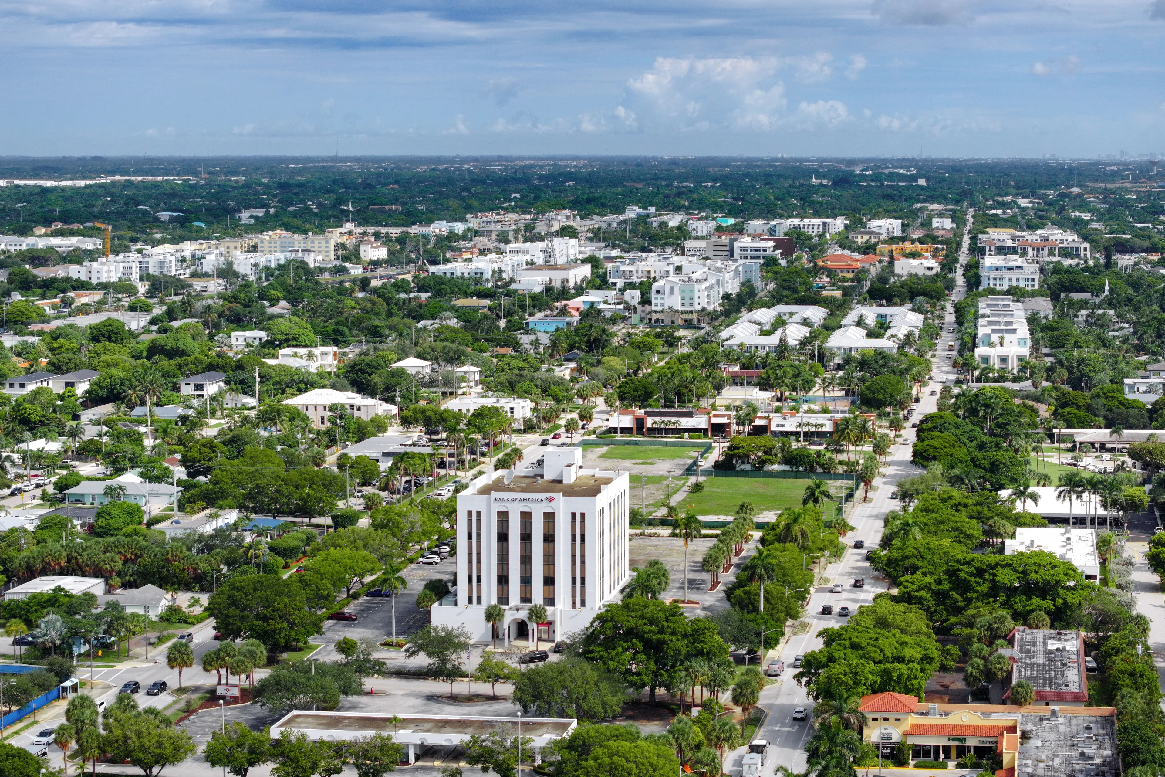 Downtown Delray Beach, Looking north along Federal Highway