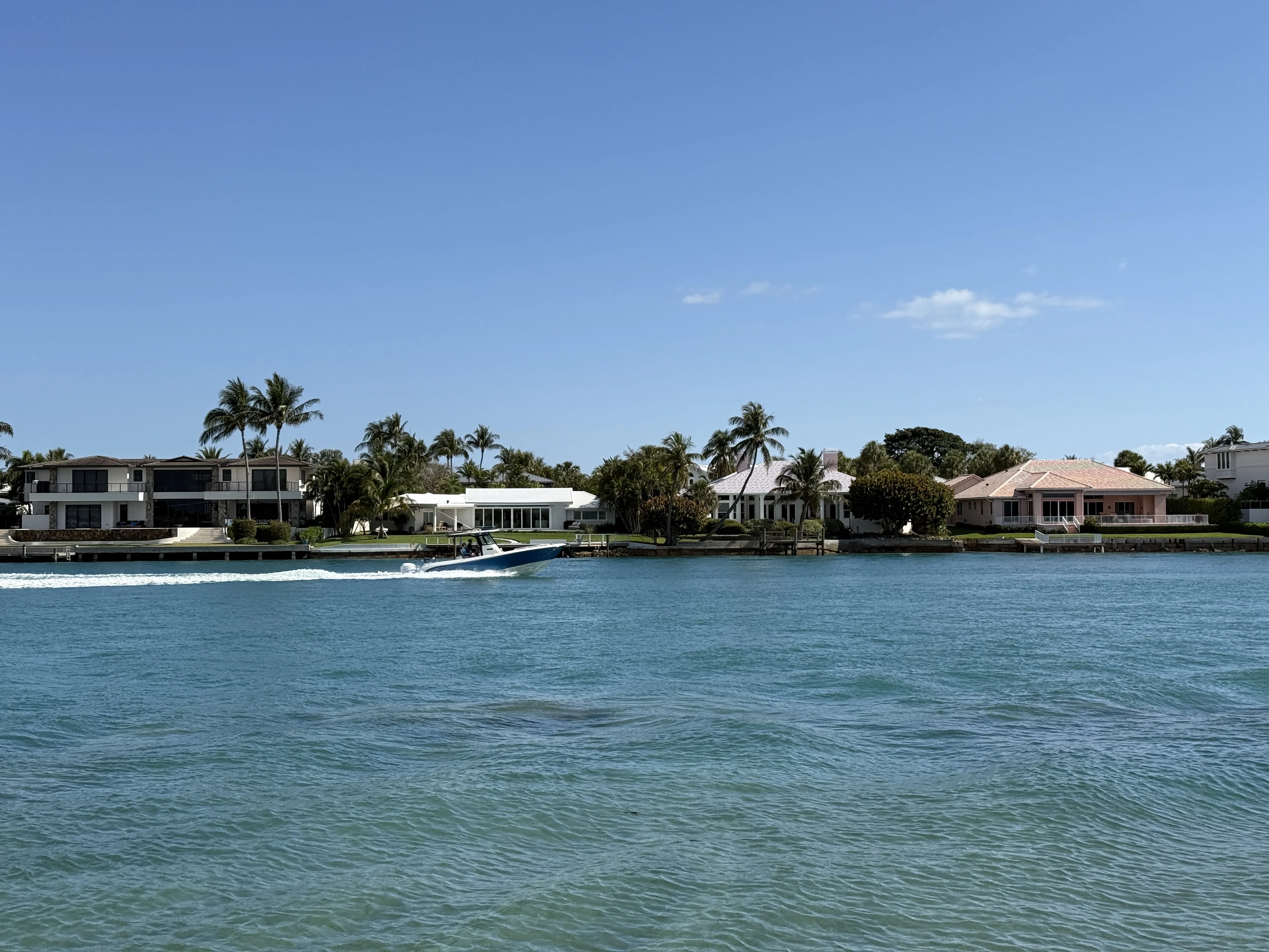 Jupiter Inlet, Looking north from Dubois Park