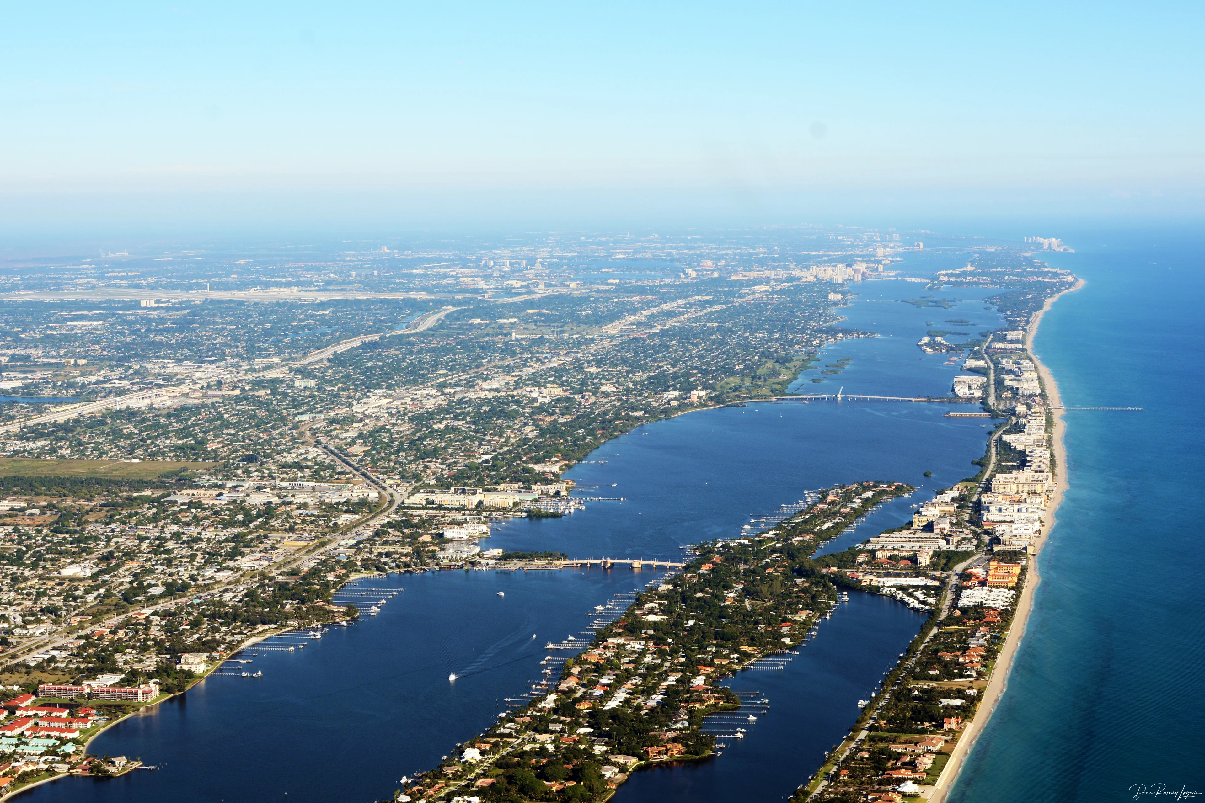 Lantana and South Palm Beach, The coastal setting